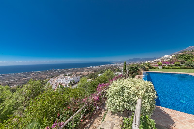 Marbella villa with Mediterranean Sea views